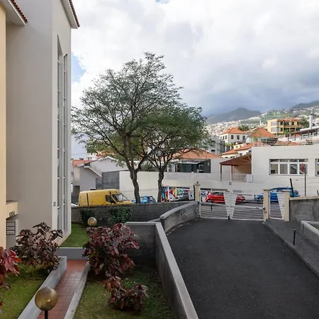 Santiago House By An Island Funchal (Madeira)